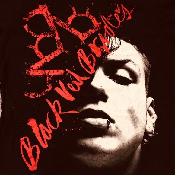😎 BLACK VEIL BRIDES Hollywood Black T-SHIRT - Picture 1 of 2
